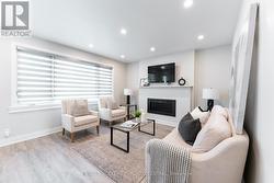 Upscale Living - Just Move Right In! -