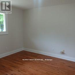 72 Daphne Crescent, Barrie, ON - Indoor Photo Showing Other Room