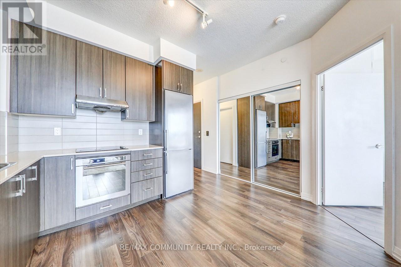 3012 - 55 Ann O'Reilly Road, Toronto, ON - Indoor Photo Showing Kitchen With Upgraded Kitchen