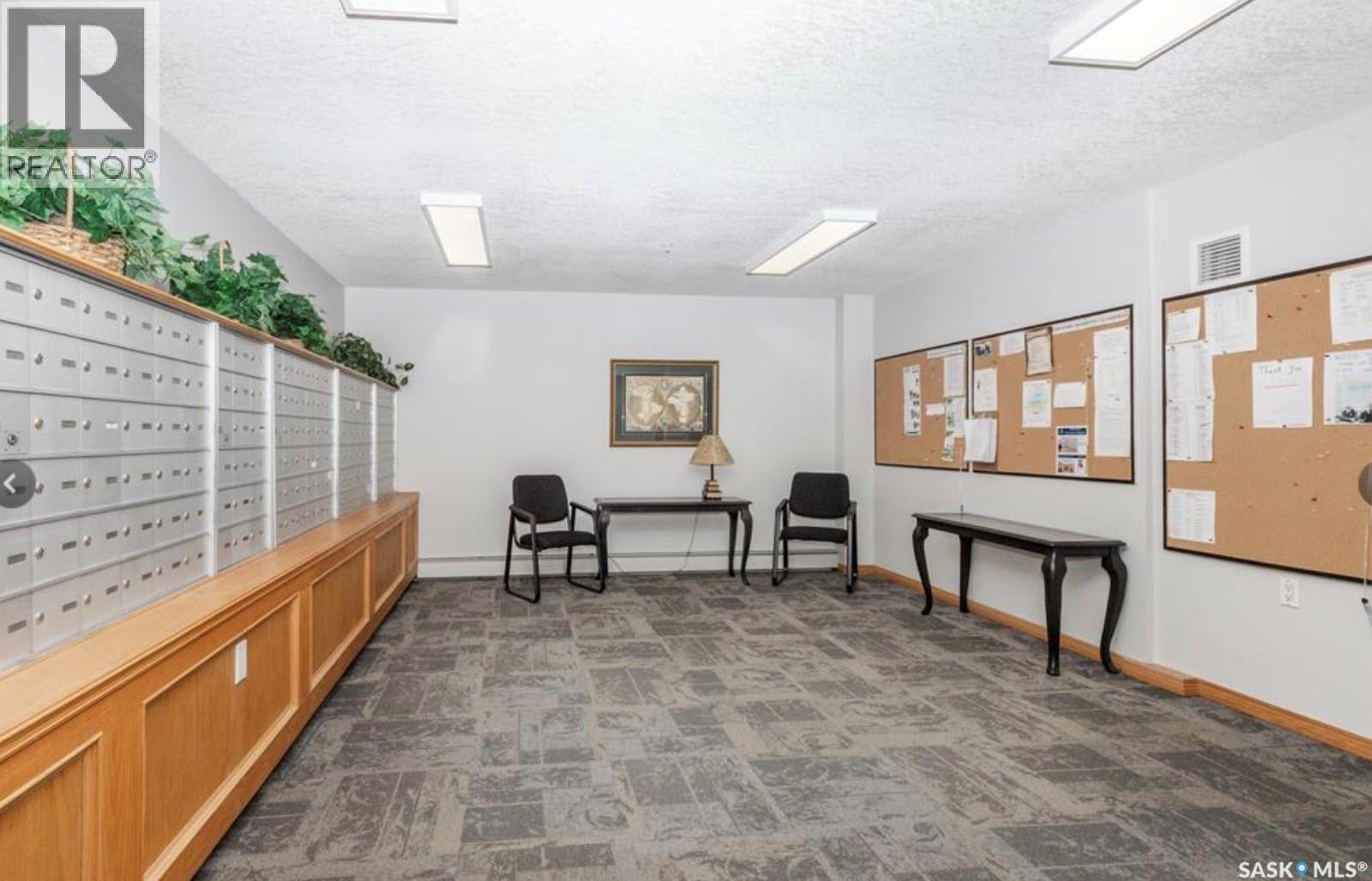 340 325 Keevil Crescent, Saskatoon, SK - Indoor Photo Showing Other Room