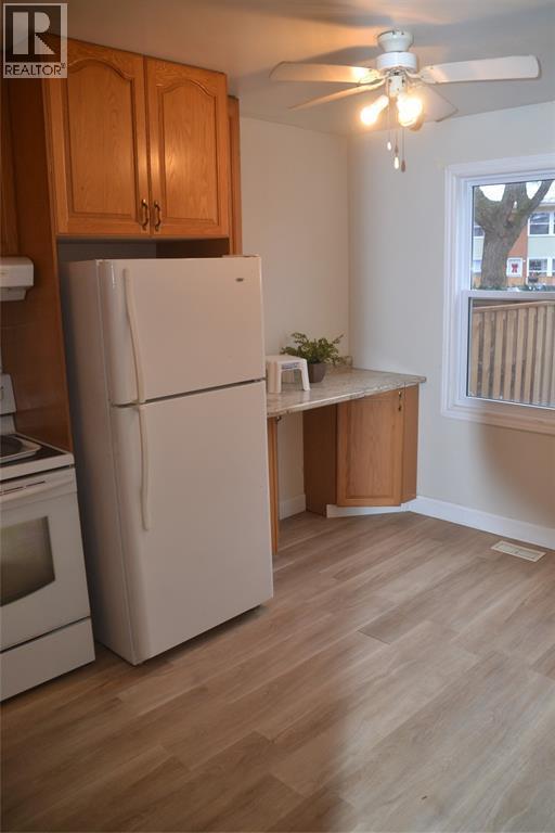 834 Exmouth Street Unit# 12, Sarnia, ON - Indoor Photo Showing Kitchen