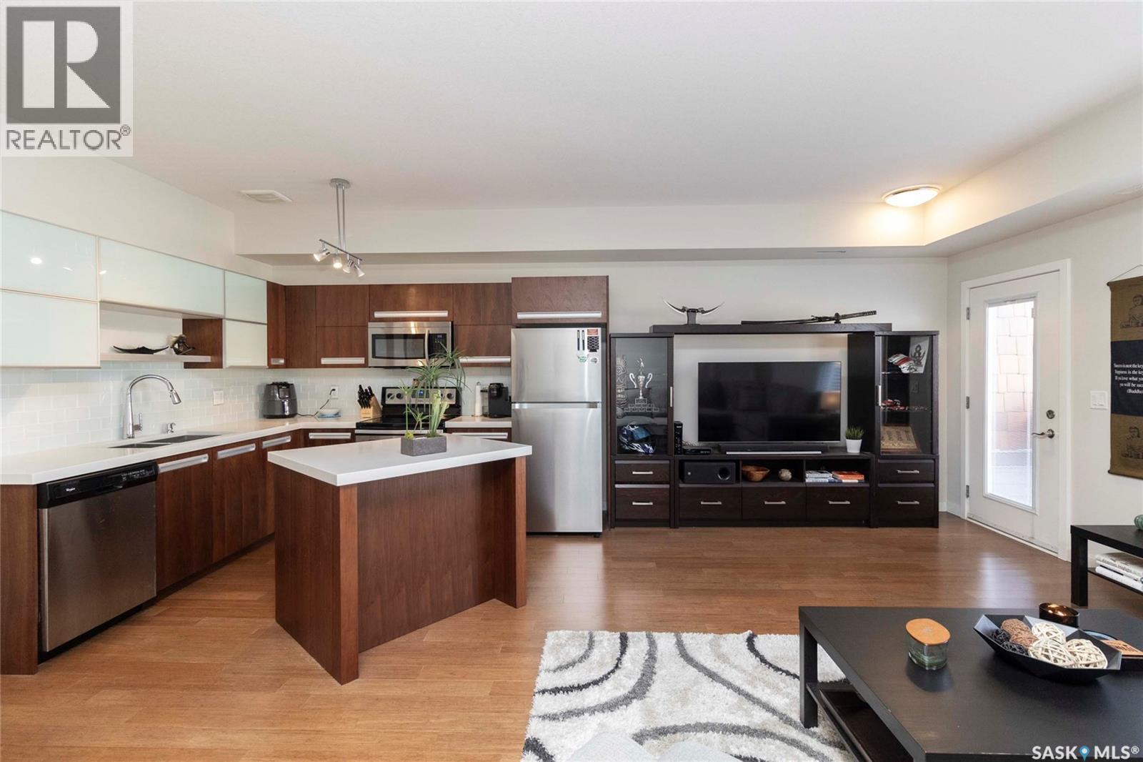 2208 1015 Patrick Crescent, Saskatoon, SK - Indoor