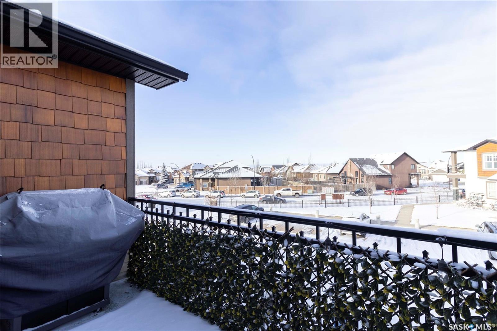 2208 1015 Patrick Crescent, Saskatoon, SK - Outdoor