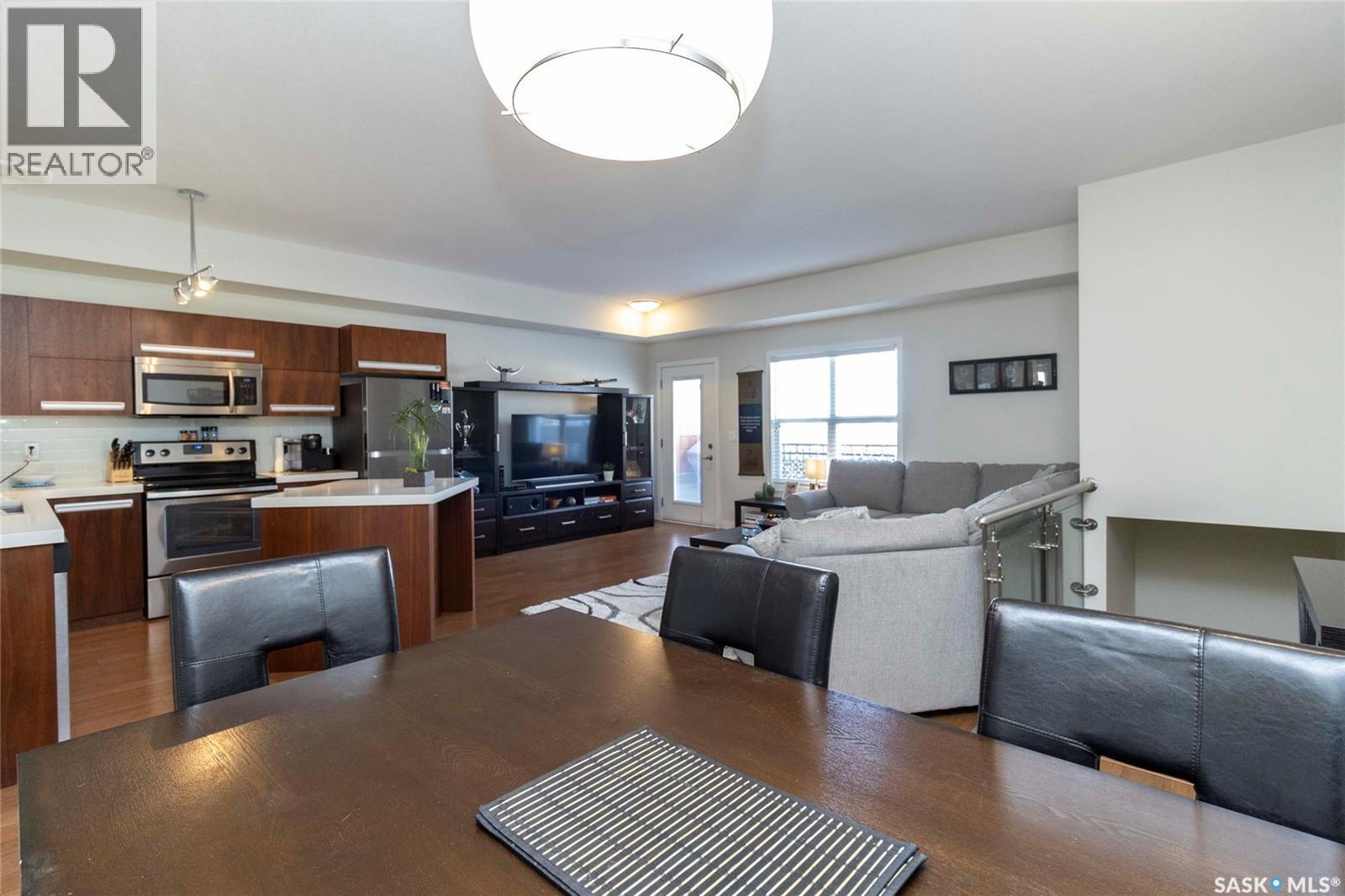 2208 1015 Patrick Crescent, Saskatoon, SK - Indoor