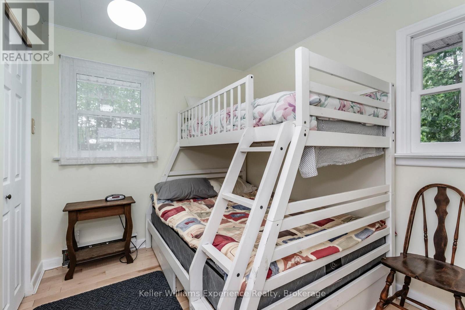 9 Harras Avenue, Tiny, ON - Indoor Photo Showing Bedroom