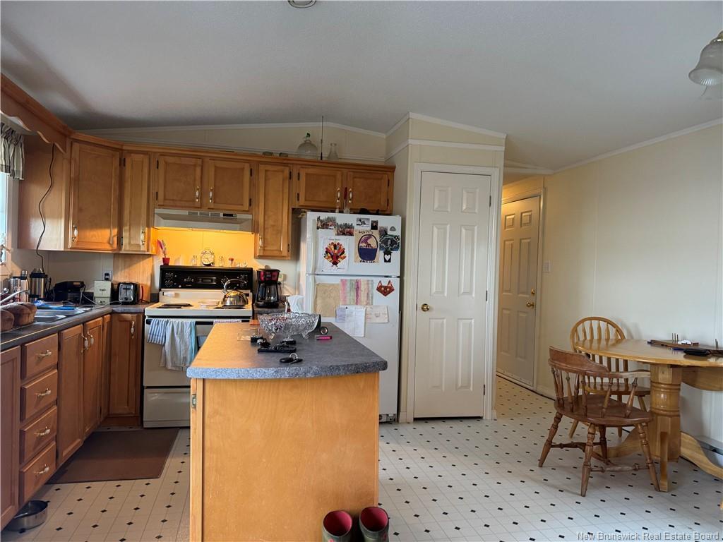 16 Shiloh Rd, Grand Manan, NB