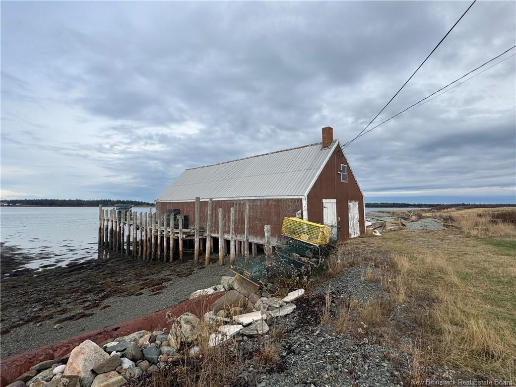 16 Shiloh Rd, Grand Manan, NB