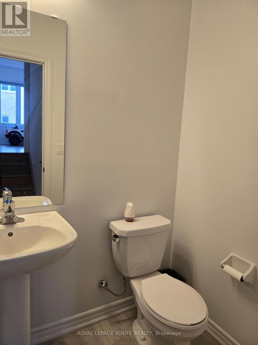 387 Russell Street, Southgate, ON - Indoor Photo Showing Bathroom