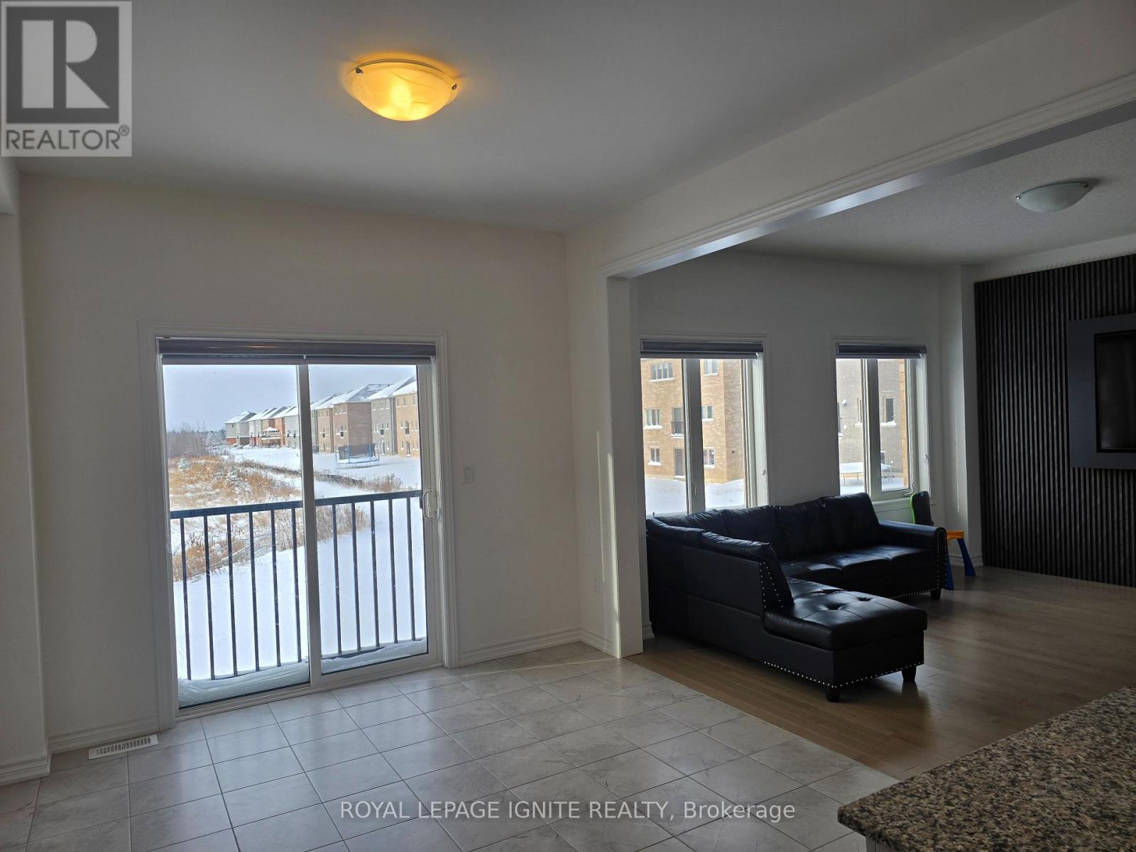 387 Russell Street, Southgate, ON - Indoor