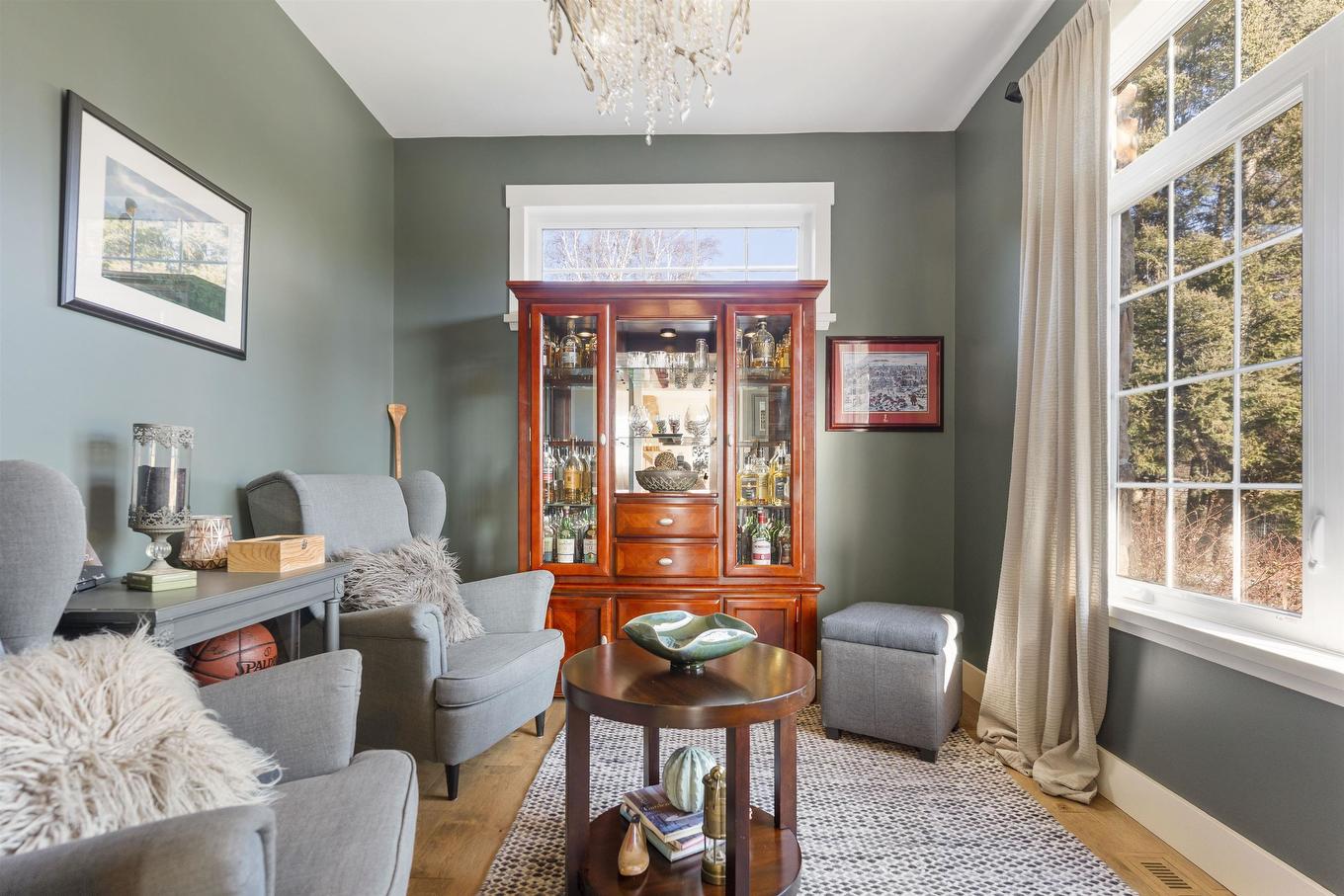 1 Leiterman Street, Kakabeka Falls, ON - Indoor Photo Showing Living Room