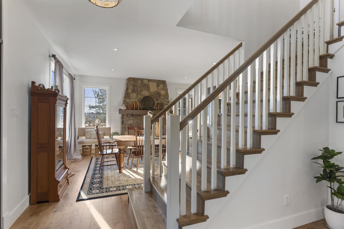 1 Leiterman Street, Kakabeka Falls, ON - Indoor Photo Showing Other Room