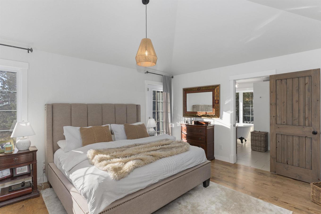 1 Leiterman Street, Kakabeka Falls, ON - Indoor Photo Showing Bedroom