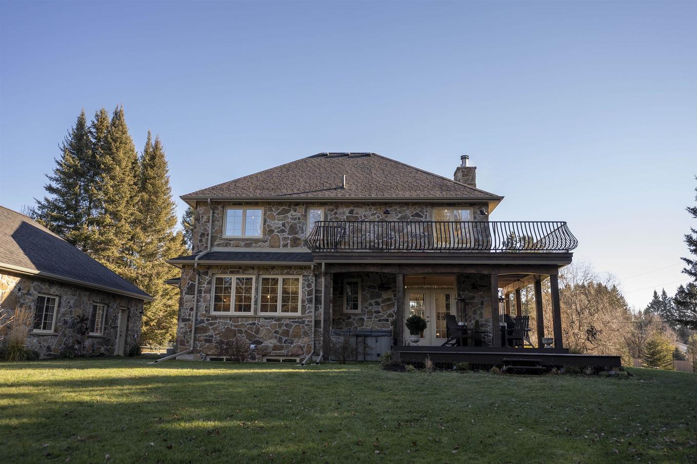1 Leiterman Street, Kakabeka Falls, ON - Outdoor With Deck Patio Veranda