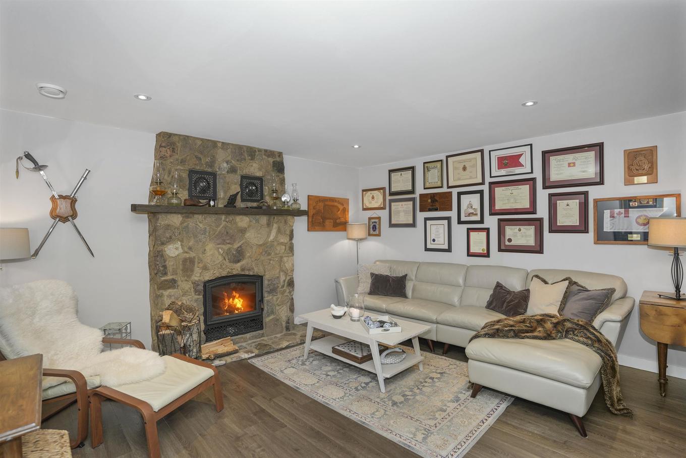 1 Leiterman Street, Kakabeka Falls, ON - Indoor Photo Showing Living Room With Fireplace