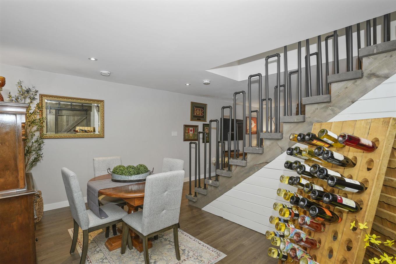 1 Leiterman Street, Kakabeka Falls, ON - Indoor Photo Showing Dining Room