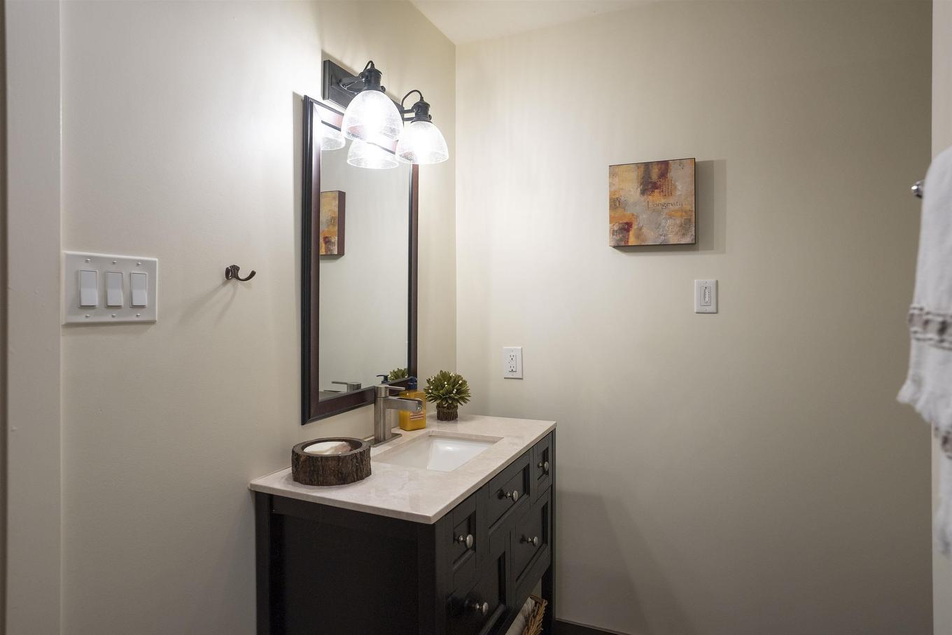 1 Leiterman Street, Kakabeka Falls, ON - Indoor Photo Showing Bathroom