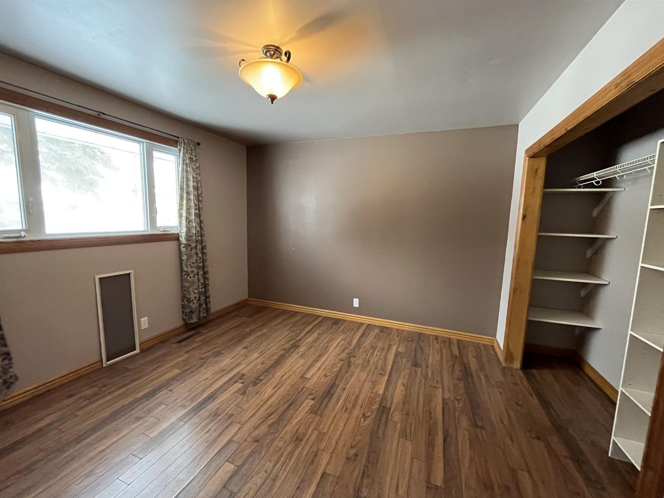 725 Second St W, Fort Frances, ON - Indoor Photo Showing Other Room