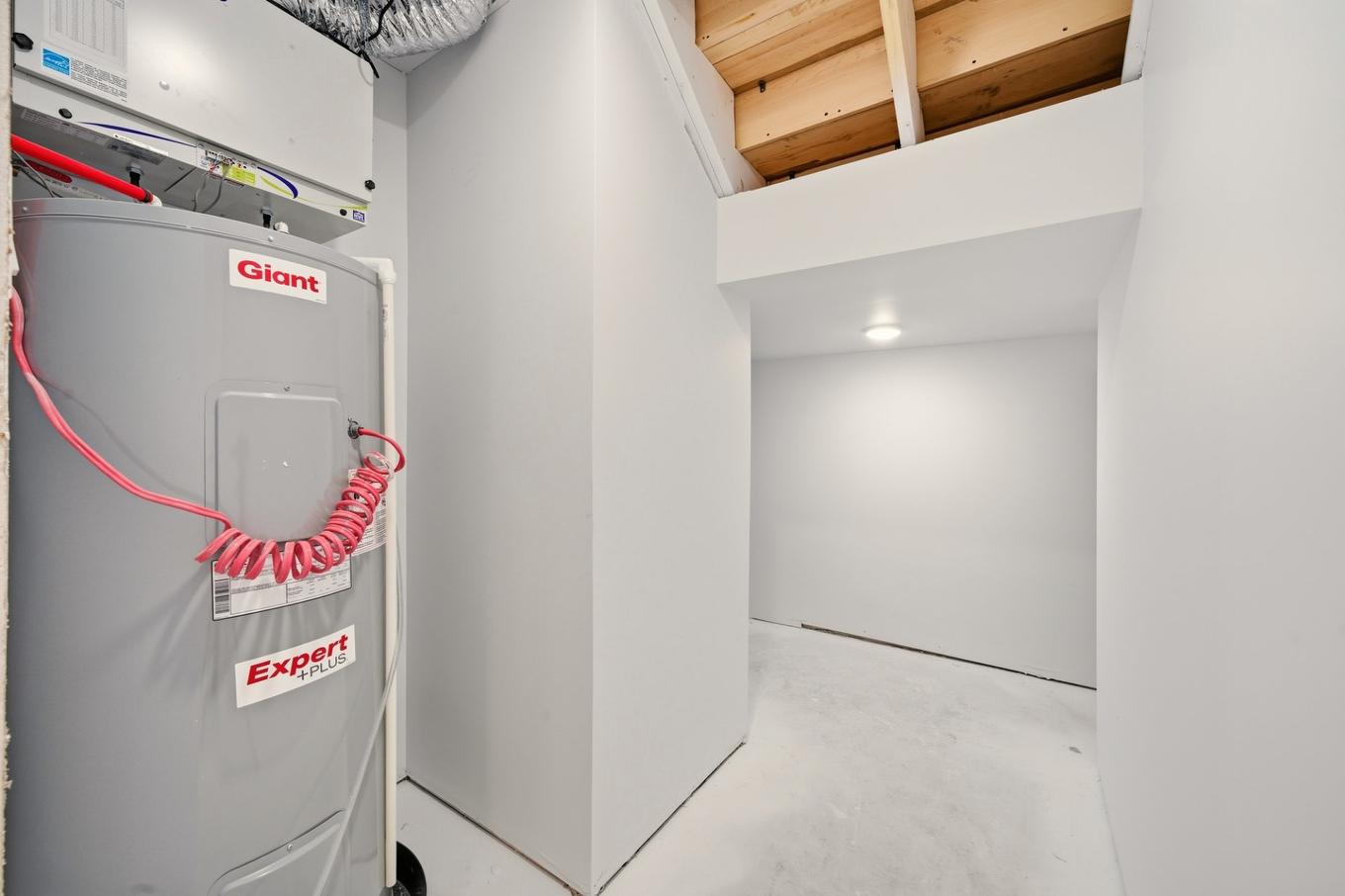 Autre - 970 Rue Du Campanile, Drummondville, QC - Indoor Photo Showing Basement