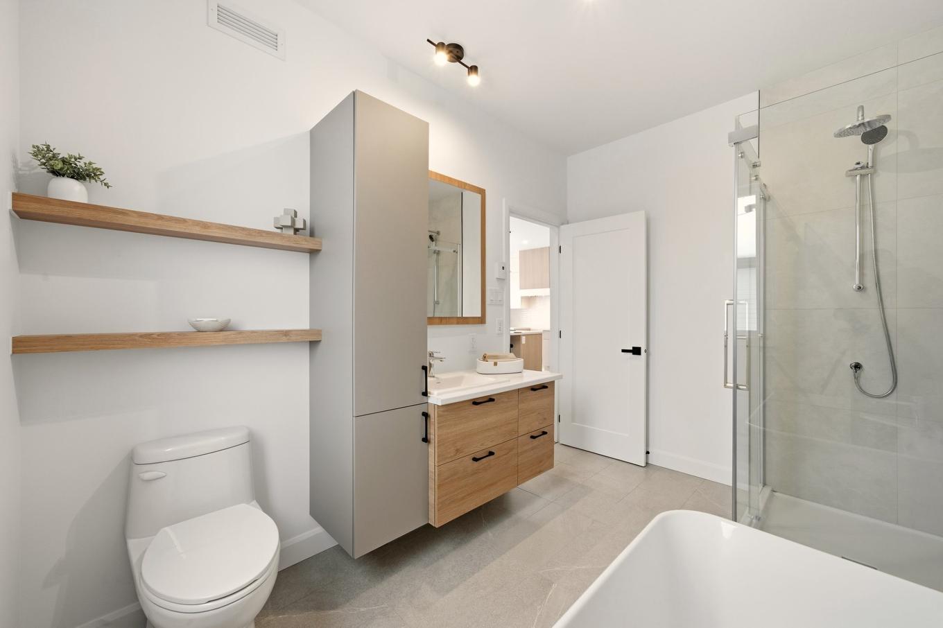 Salle de bains - 960 Rue Du Campanile, Drummondville, QC - Indoor Photo Showing Bathroom
