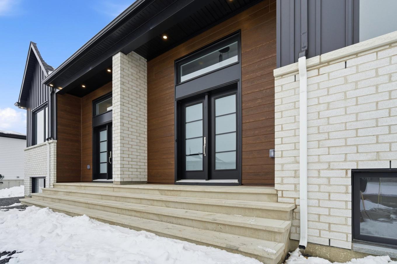 Façade - 960 Rue Du Campanile, Drummondville, QC - Outdoor With Exterior