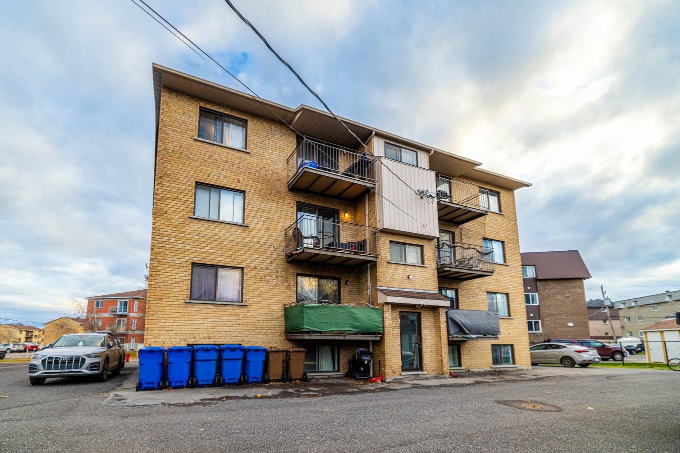 Back facade - 8 Rue Desrochers, Delson, QC - Outdoor