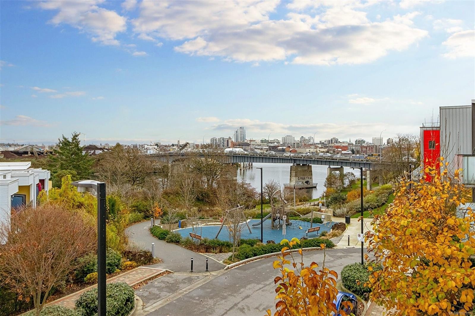 106-770 Central Spur Rd, Victoria, BC