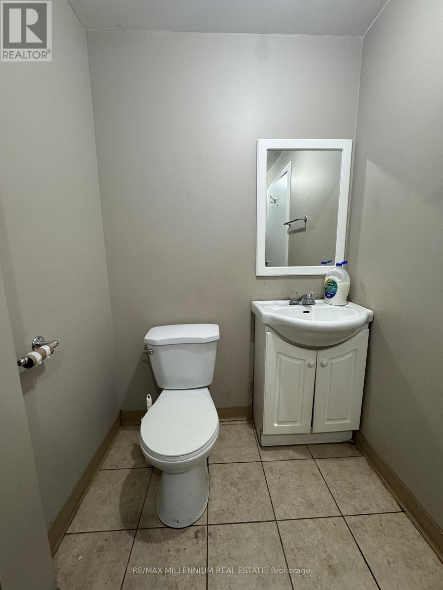 1079 Britannia Road E, Mississauga, ON