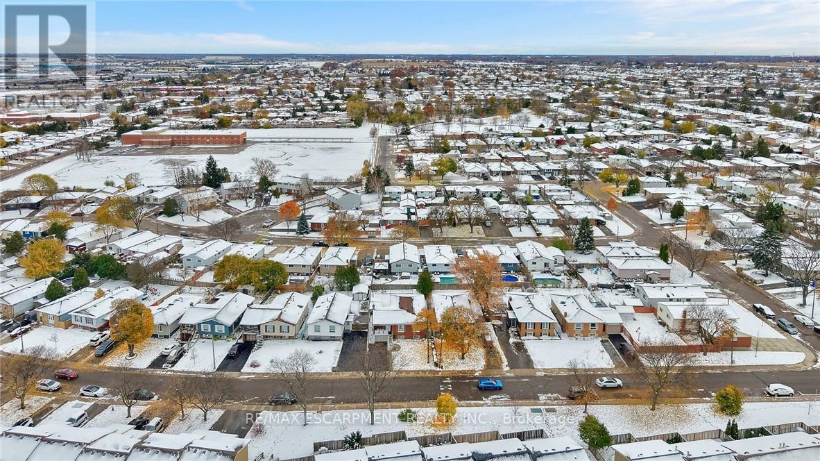 31 Raleigh Street, Hamilton, ON - Outdoor With View