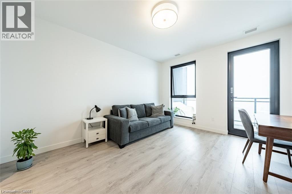 181 King Street S Unit# 809, Waterloo, ON - Indoor