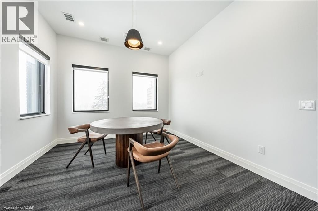 181 King Street S Unit# 809, Waterloo, ON - Indoor