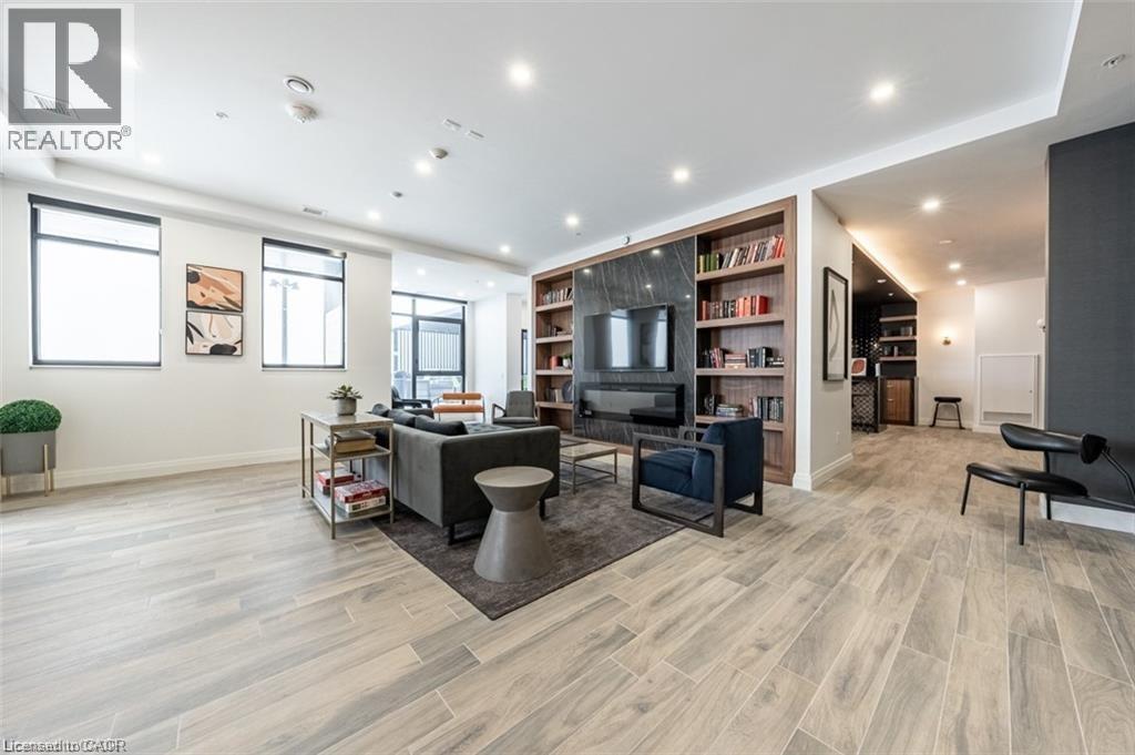 181 King Street S Unit# 809, Waterloo, ON - Indoor