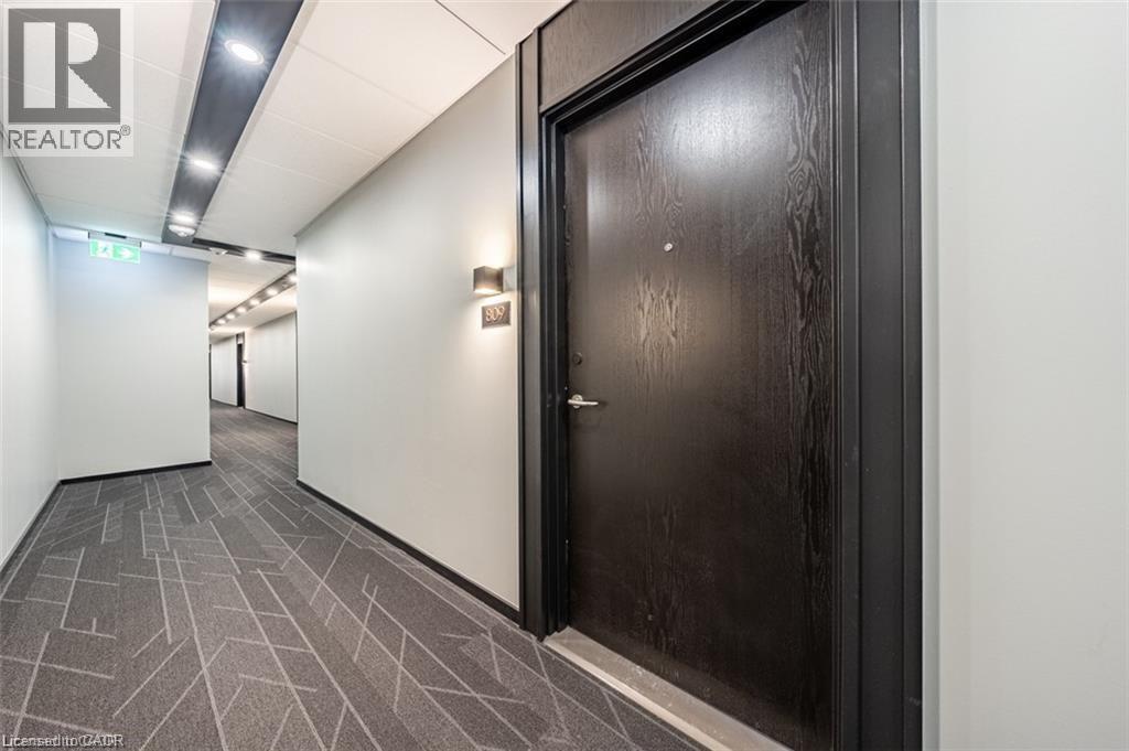 181 King Street S Unit# 809, Waterloo, ON - Indoor