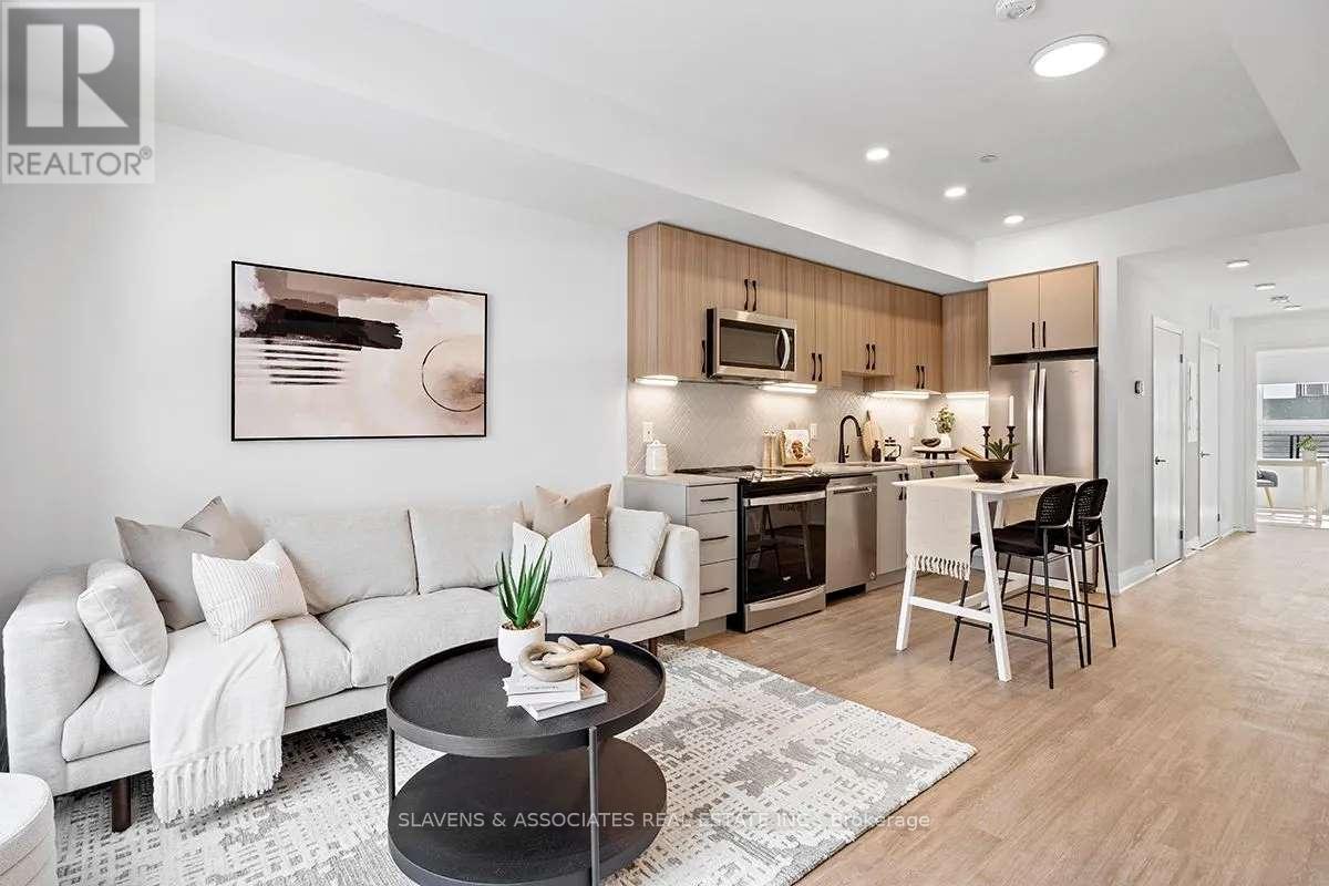 23 - 15 Brenthall Avenue, Toronto, ON - Indoor