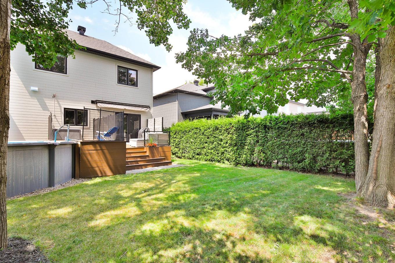 Cour - 1529 Rue Riendeau, Chambly, QC - Outdoor With Deck Patio Veranda With Exterior