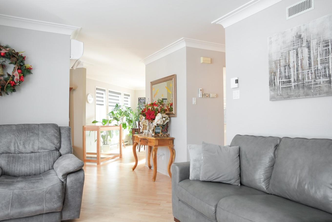 Vue d'ensemble - 1125 Rue Deveau, Trois-Rivières, QC - Indoor Photo Showing Living Room