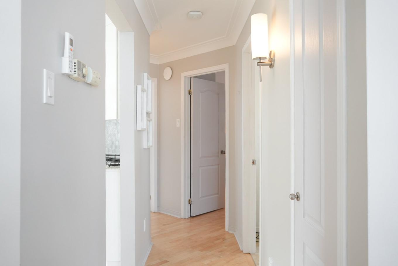 Corridor - 1125 Rue Deveau, Trois-Rivières, QC - Indoor Photo Showing Other Room