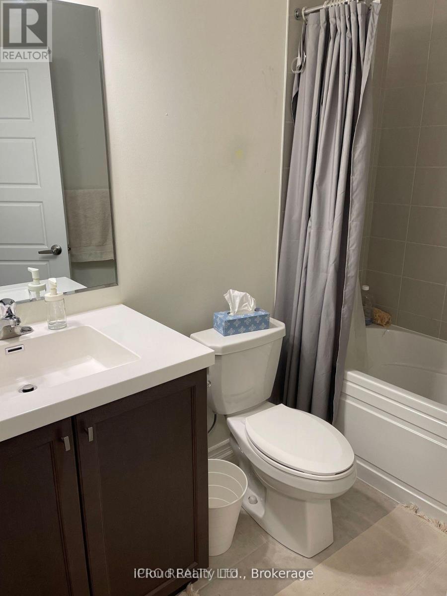 998 Alder Gate, Milton, ON - Indoor Photo Showing Bathroom