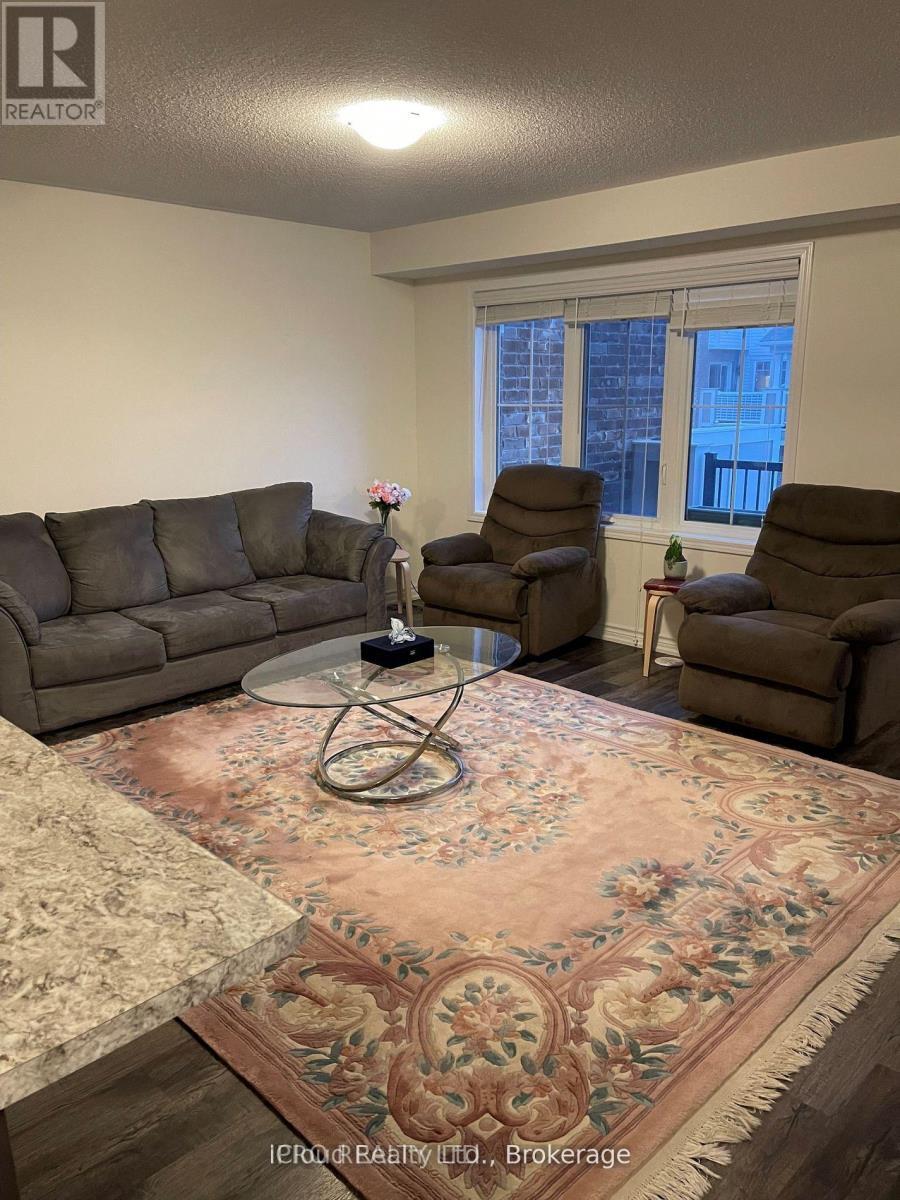 998 Alder Gate, Milton, ON - Indoor Photo Showing Living Room