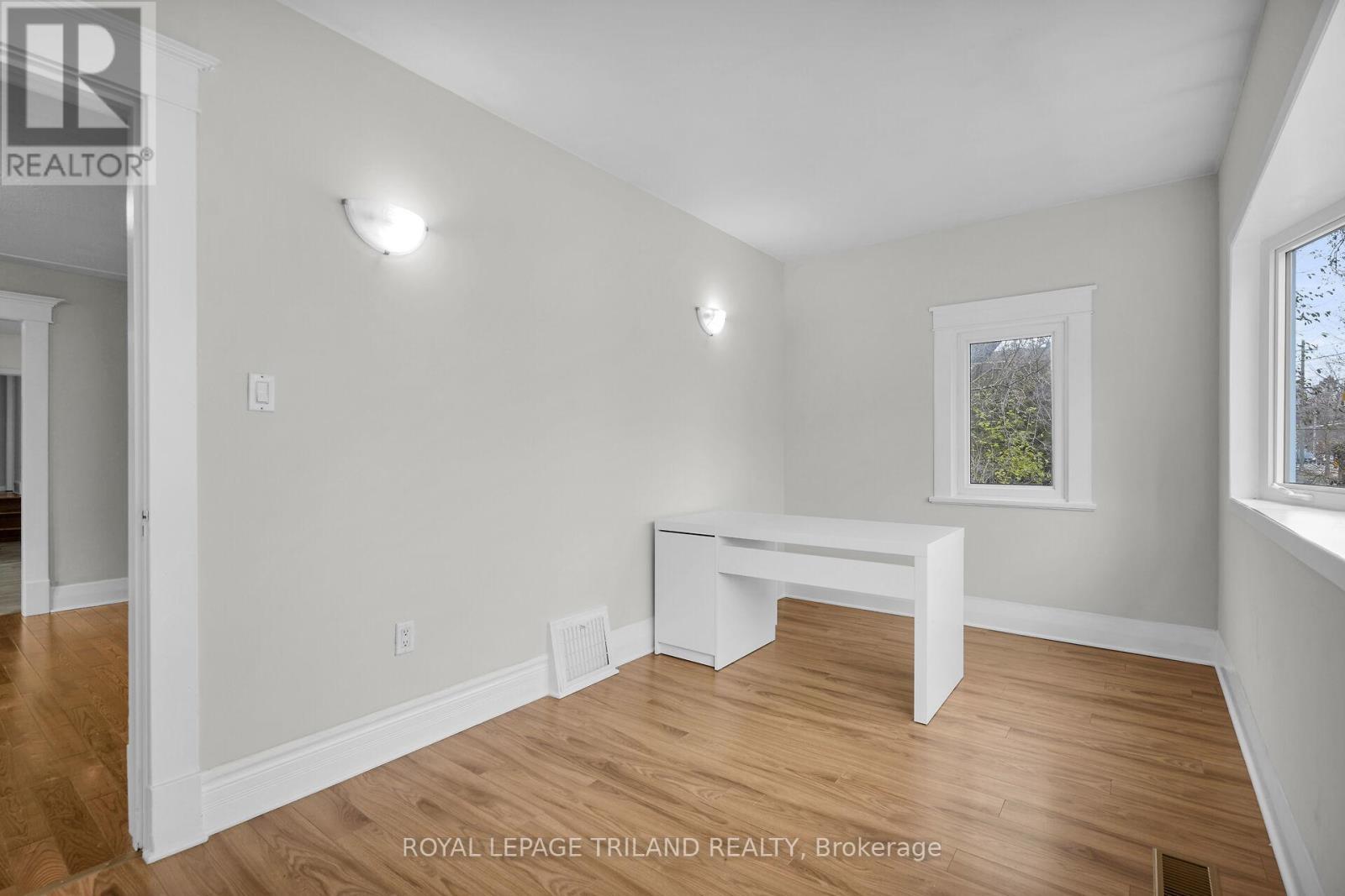 459 Hale Street, London East (East N), ON - Indoor Photo Showing Other Room