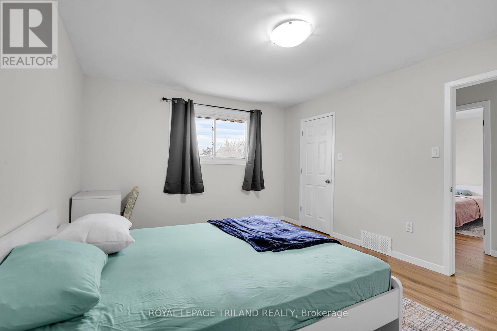 459 Hale Street, London East (East N), ON - Indoor Photo Showing Bedroom