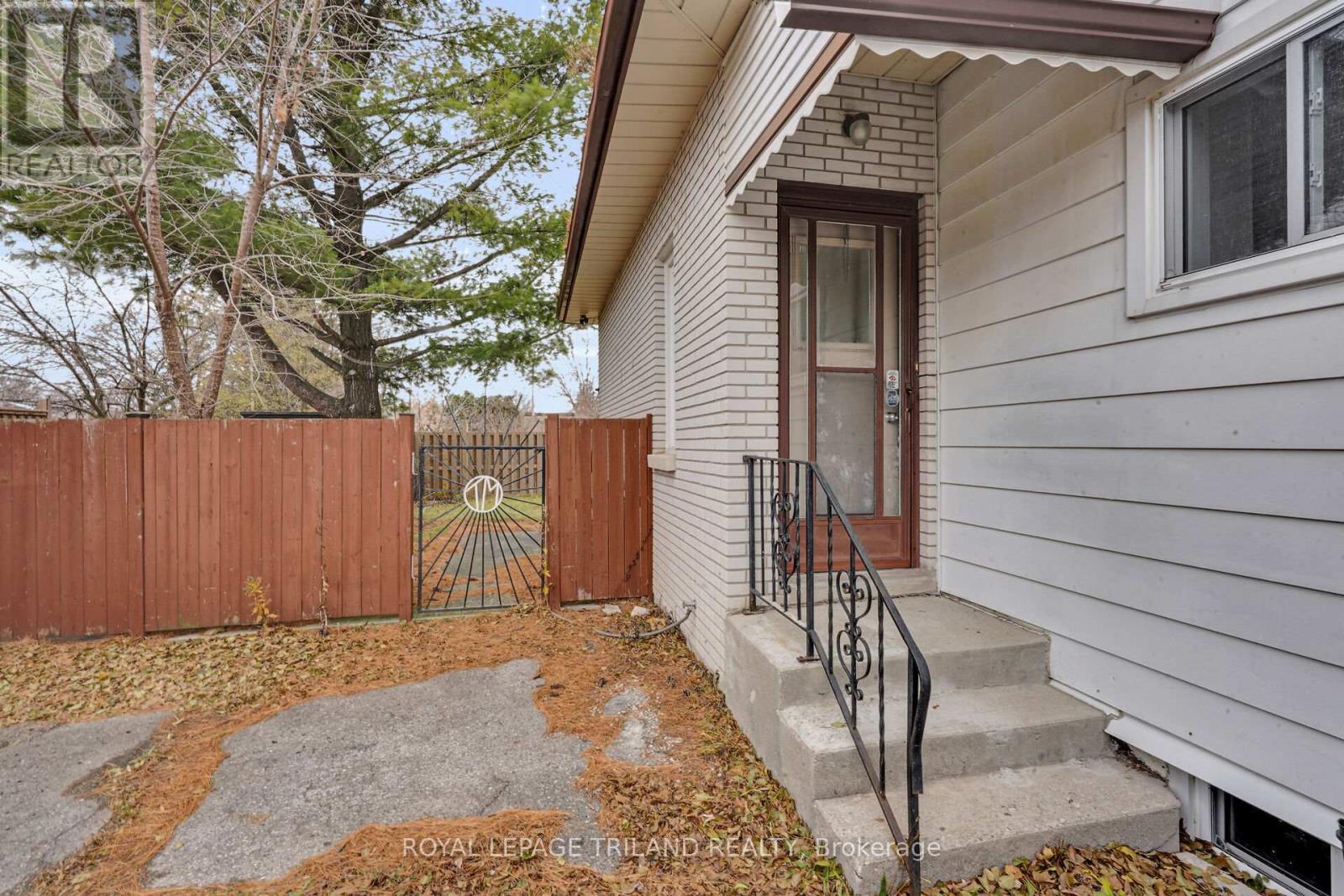 459 Hale Street, London East (East N), ON - Outdoor With Exterior