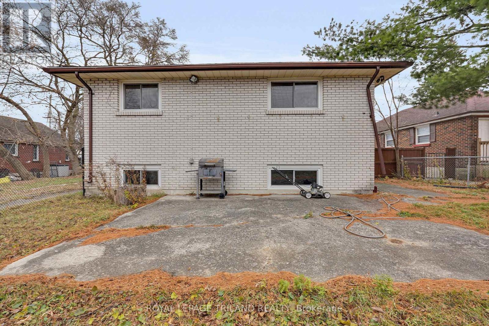 459 Hale Street, London East (East N), ON - Outdoor With Exterior