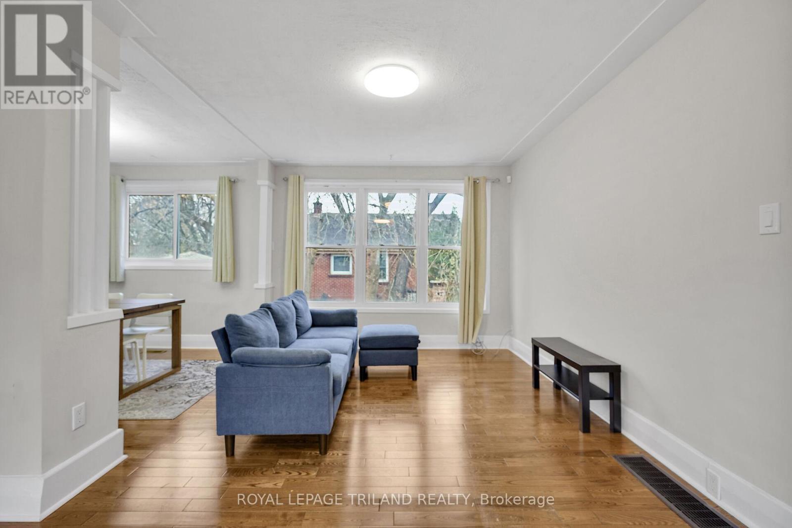 459 Hale Street, London East (East N), ON - Indoor Photo Showing Living Room