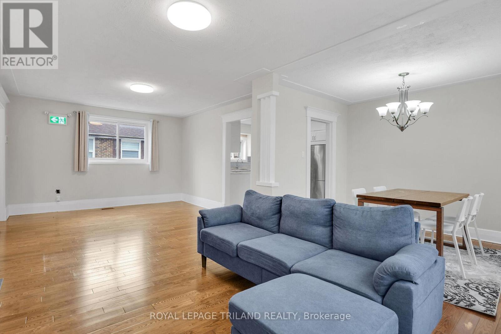 459 Hale Street, London East (East N), ON - Indoor Photo Showing Living Room