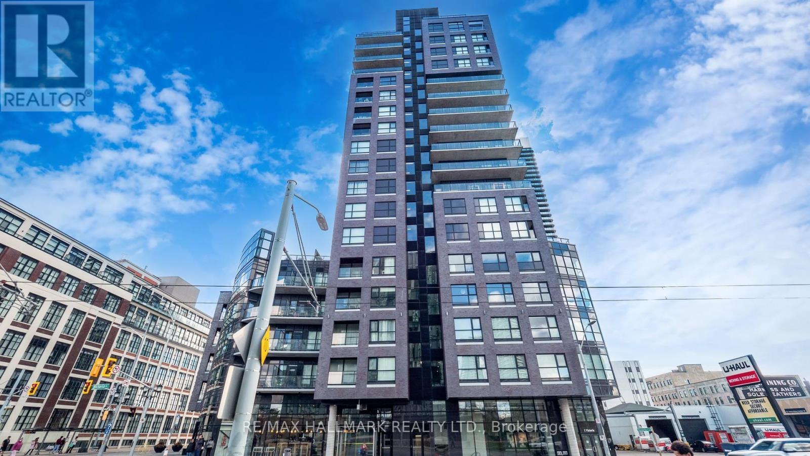 711 - 1 Victoria Street S, Waterloo, ON - Outdoor With Facade