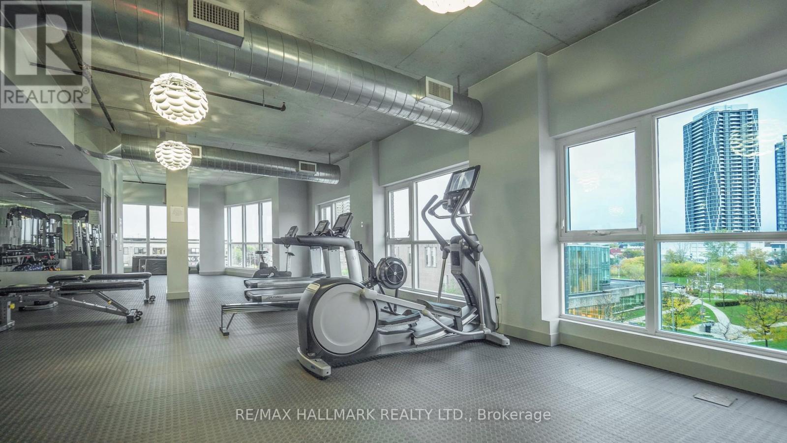 711 - 1 Victoria Street S, Waterloo, ON - Indoor Photo Showing Gym Room
