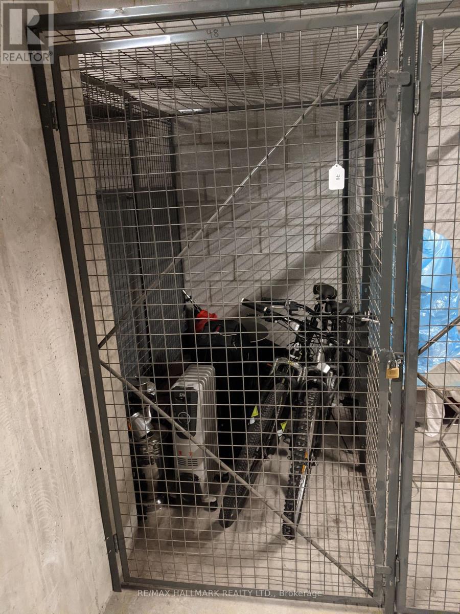 711 - 1 Victoria Street S, Waterloo, ON - Indoor