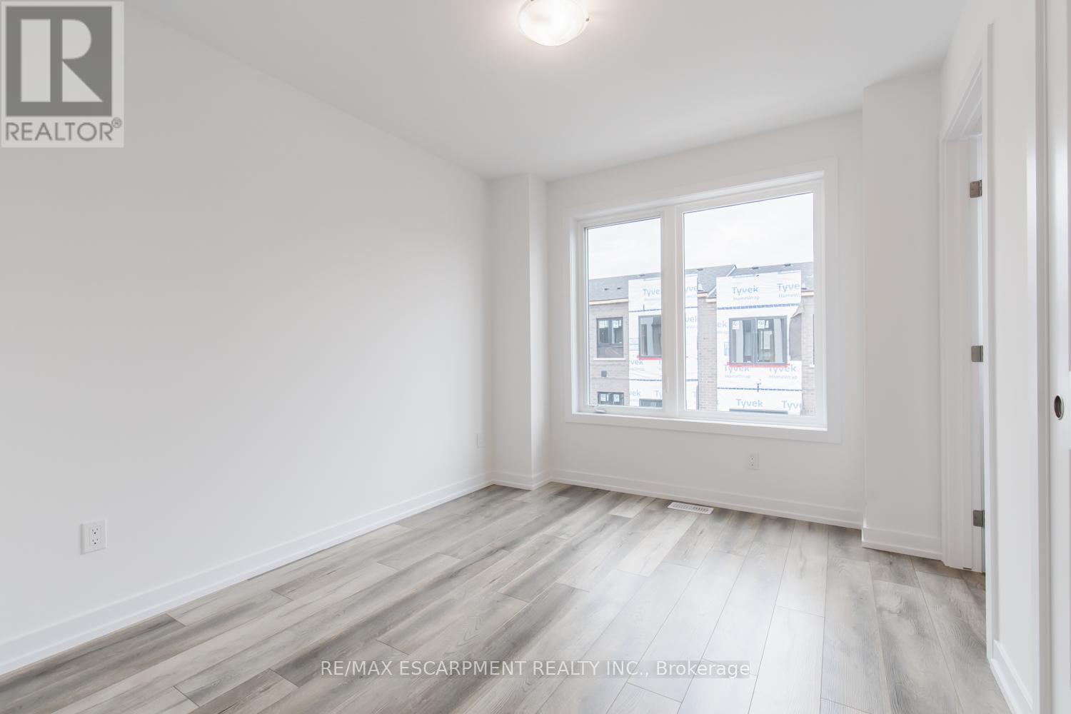 12 - 70 Kenesky Drive, Hamilton, ON - Indoor Photo Showing Other Room