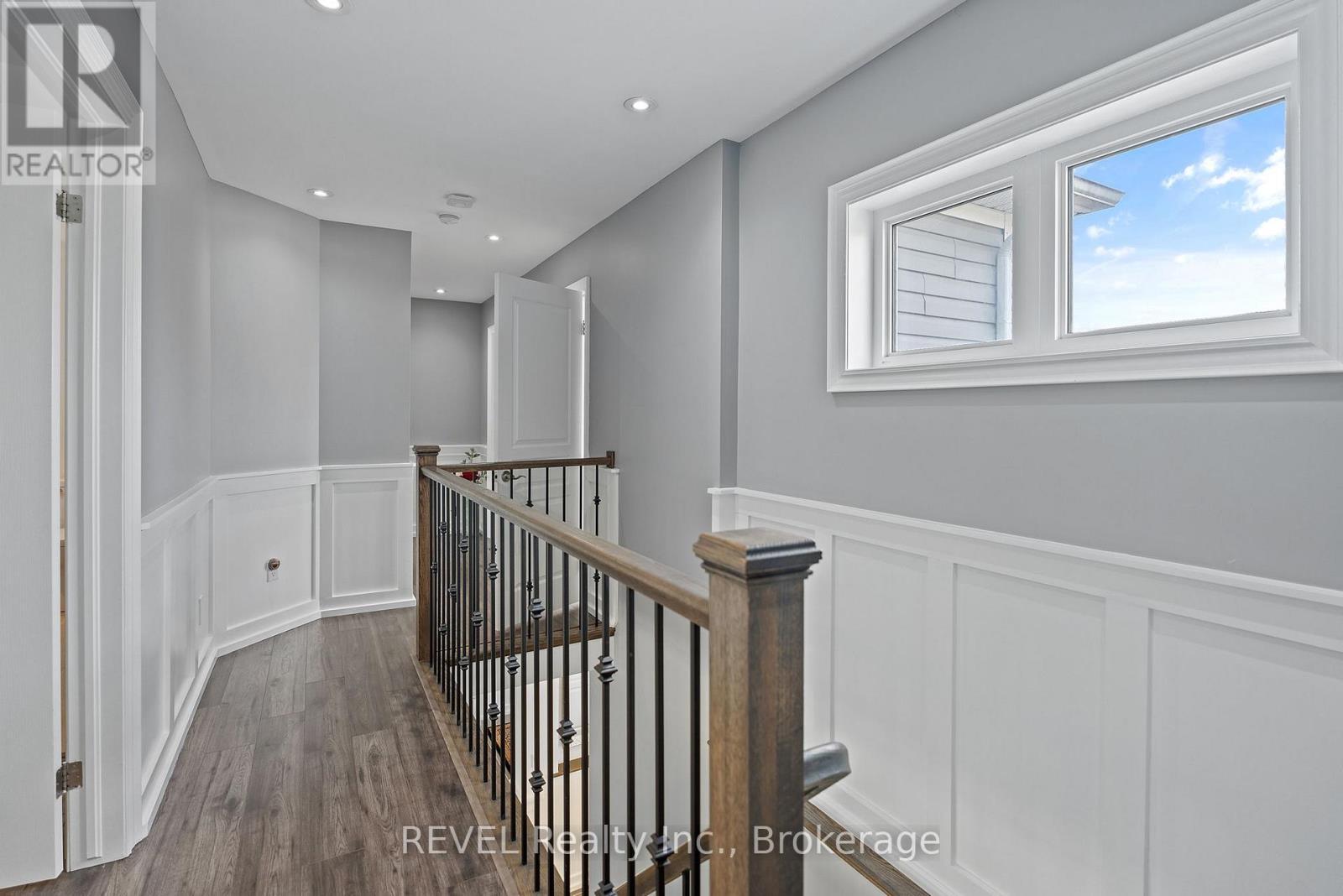 1018 Kerby Street, Fort Erie (Crescent Park), ON - Indoor Photo Showing Other Room