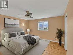 VIRTUALLY STAGED FURNITURE IN PRIMARY BEDROOM -